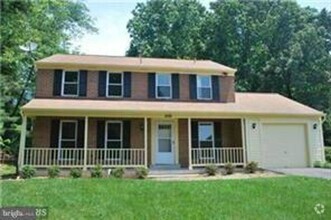 Building Photo - LOVELY SINGLE FAMILY HOME IN SILVER SPRING