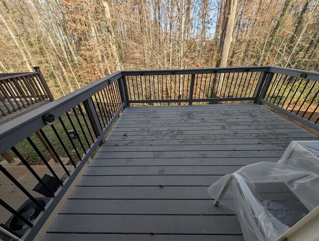 Building Photo - Pristine Townhome located in the North End Commons Community!