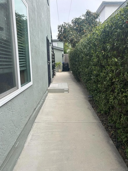 Building Photo - 3936 Mississippi St