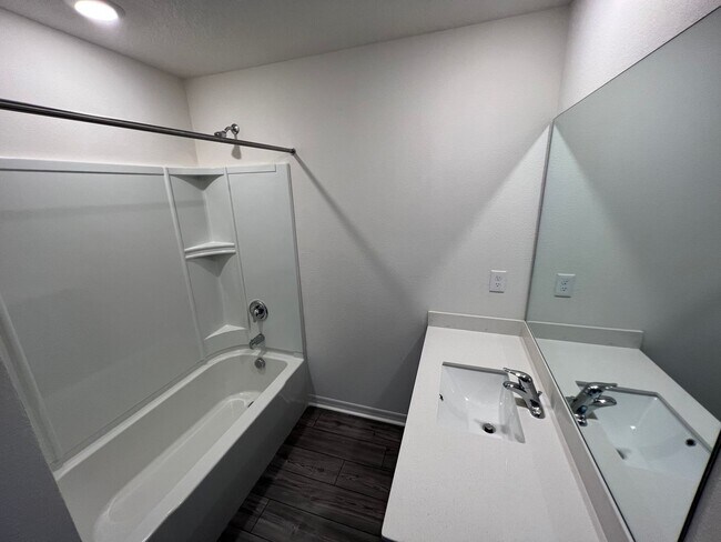 Building Photo - 2 car garage townhome-5310 Companion Lane ...