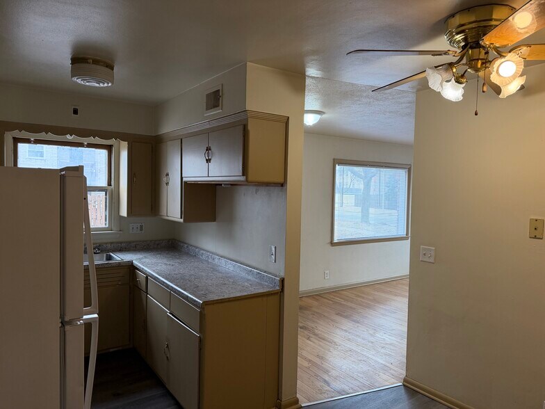 Building Photo - 4042 N 100th St