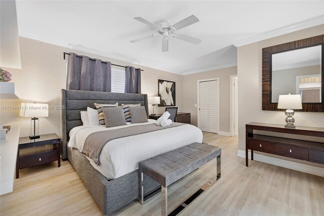 Building Photo - 7711 Coquina Dr
