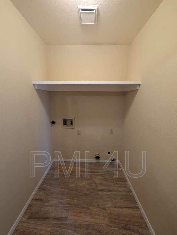 Building Photo - 3213 22nd Ave SE