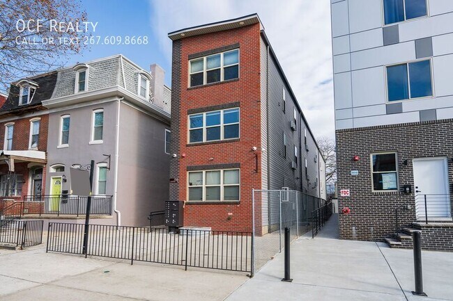 Building Photo - 751 N 43rd St