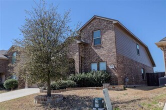 Building Photo - 5157 Grayson Ridge Dr