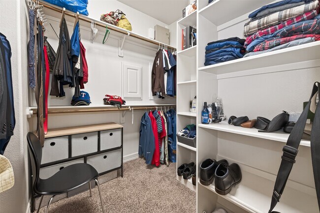 Building Photo - 4311 Red Oak Grove Ct