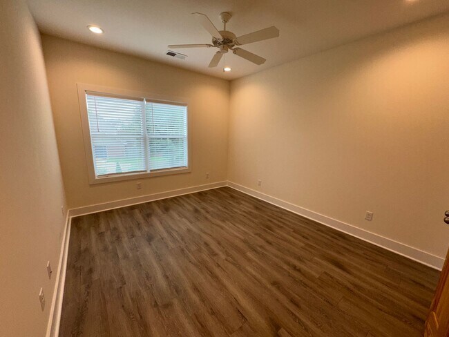 Building Photo - 3BR/3.5BA For Rent