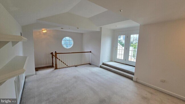 Building Photo - 8021 Kidwell Town Ct