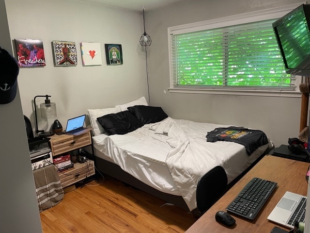 Building Photo - 720 -722 Louis Ave