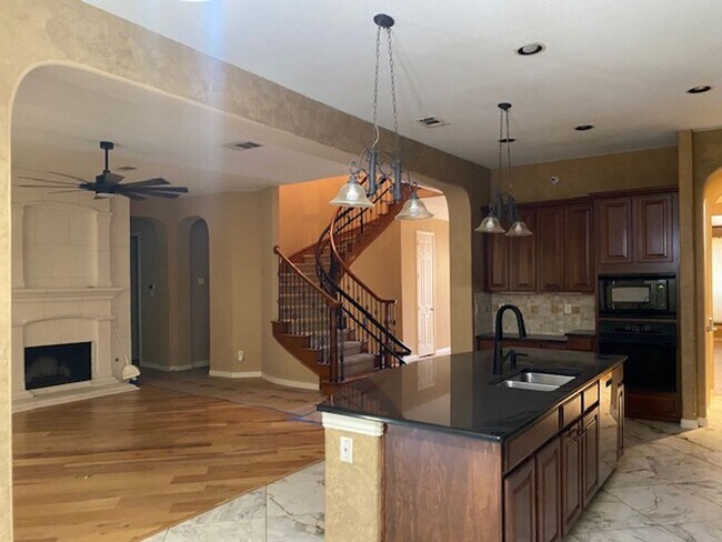 Building Photo - AMAZING HOME IN KELLER ISD!