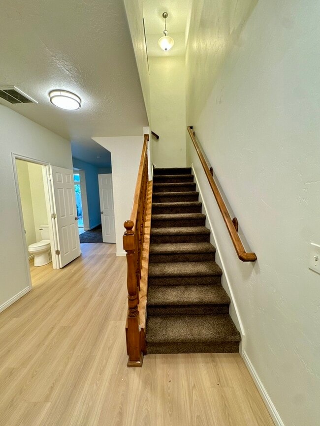 Building Photo - Your Next Home Awaits!