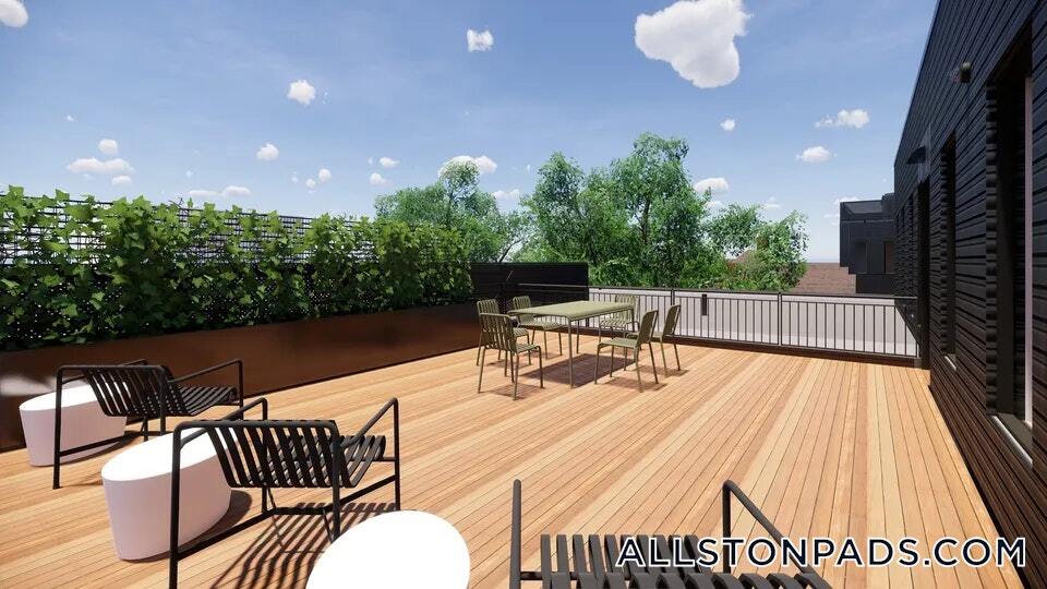 Building Photo - 83 Gardner St