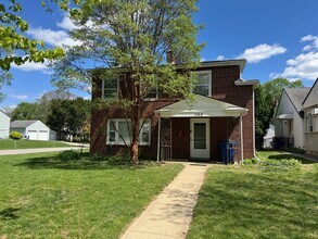 Building Photo - Grandview Area large 2 bedroom