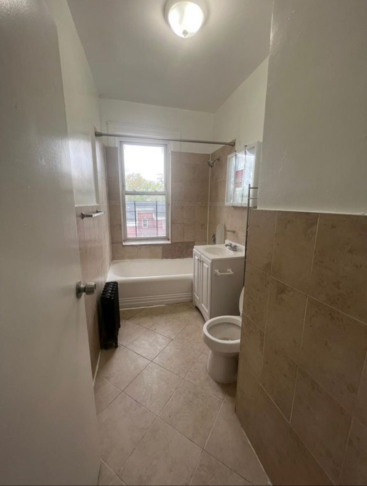 Building Photo - 386 Stuyvesant Ave.