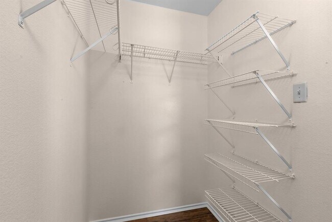 Building Photo - 115 Teasley