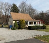 Building Photo - 432 Pepper St