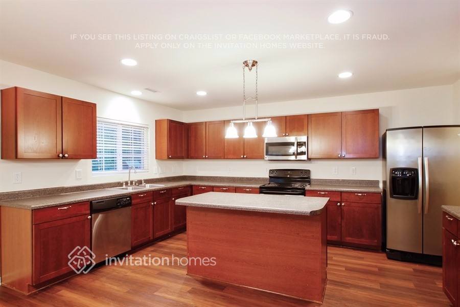 Building Photo - 525 Averasboro Dr