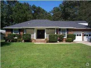 Building Photo - Charming 1 Story Brick Home