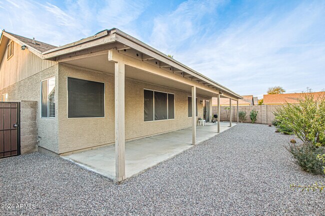 Building Photo - 16407 S 44th St
