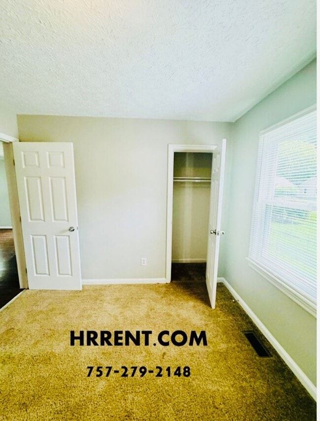 Building Photo - Cute Renovated 3 Bedroom 1 Bath home in Hampton VA