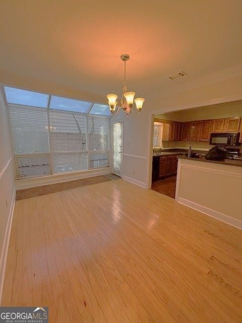 Building Photo - 7500 Roswell Rd