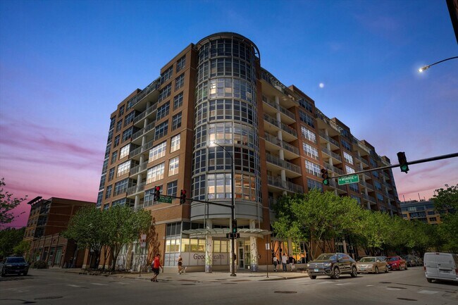 Primary Photo - 1200 W Monroe St