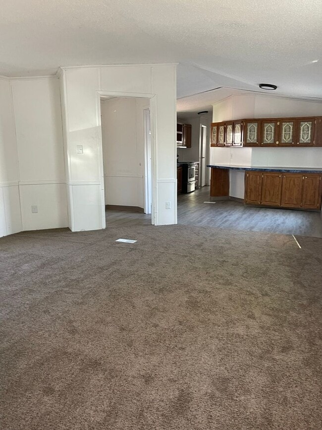 Building Photo - Welcome to the charming Riverdale Farms subdivision in Thornton, CO, where a delightful 3-bedroom...