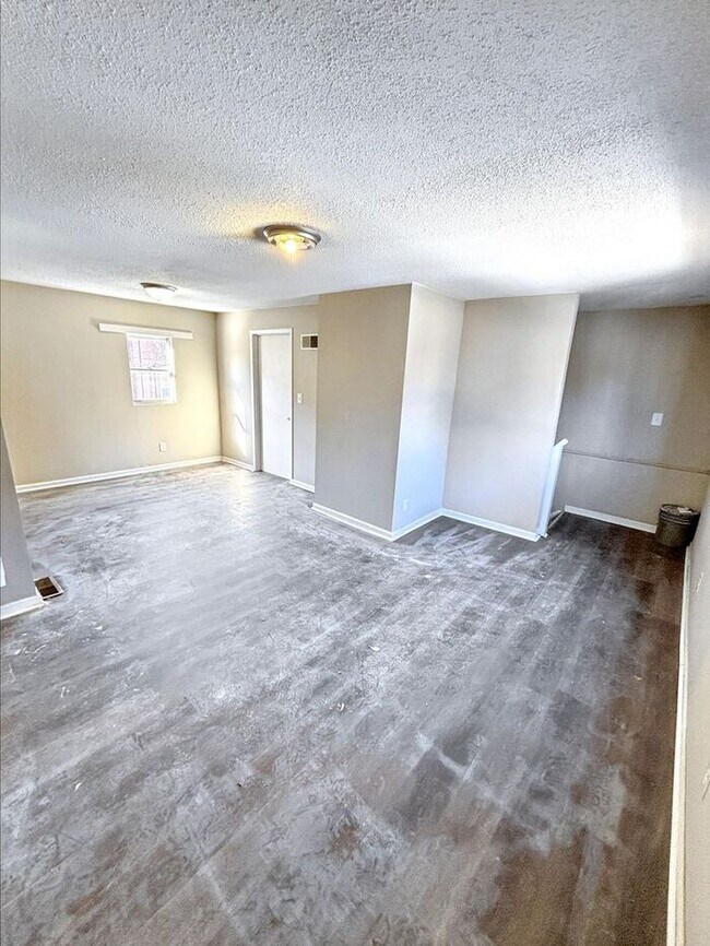 Building Photo - Cozy 1-Bedroom Home in a Convenient Locati...