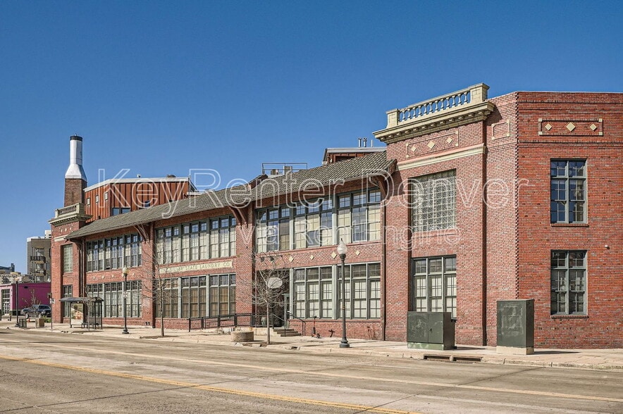 Building Photo - 2441 N Broadway
