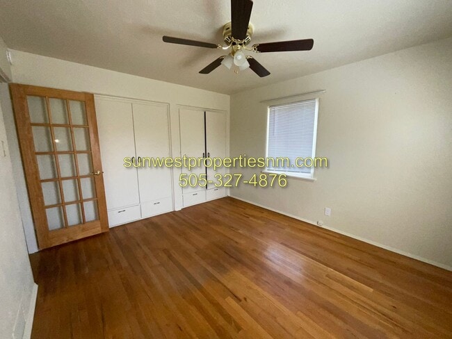 Building Photo - 2 Bedroom, 1 Bath Home Fully Landscaped