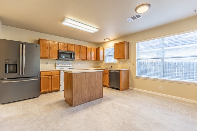 Building Photo - 5319 Stormy Breeze