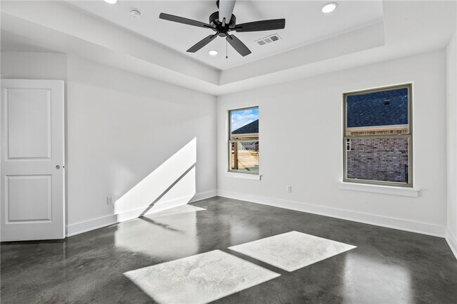 Building Photo - 86 Watson Ln