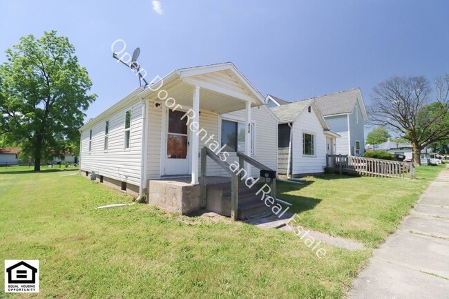 Building Photo - 414 N Cowen St