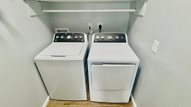 Building Photo - Freedom #2