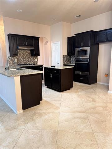 Building Photo - 8604 Thistle Ridge Terrace