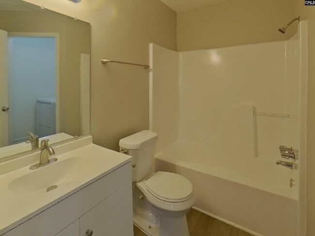 Building Photo - 305 Trowbridge Rd