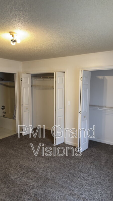 Building Photo - 1305 18th St