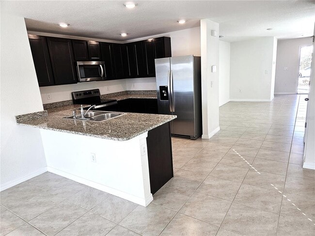 Building Photo - 12183 High Rock Wy