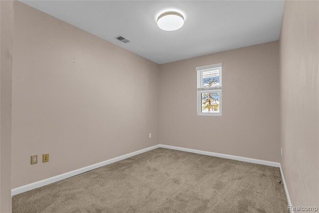 Building Photo - 3320 Harvard Rd