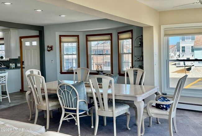 Building Photo - 2400 Oceanfront