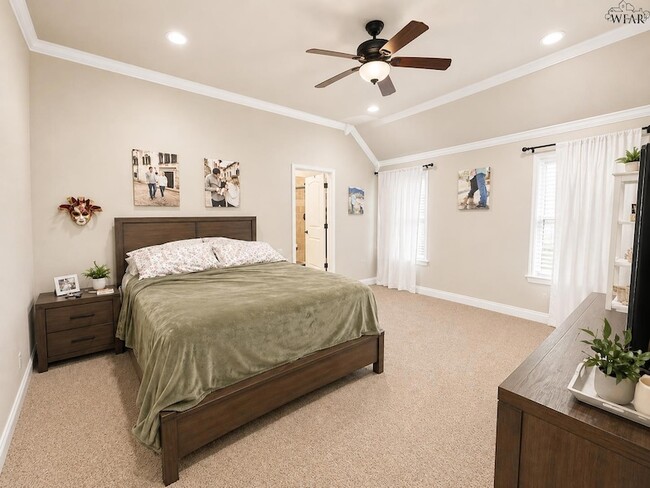 Building Photo - 6206 Talon Trail