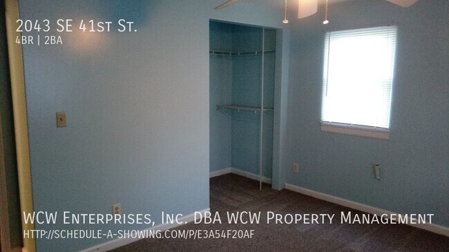 Building Photo - 2043 SE 41st St