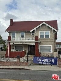 Building Photo - 741 Crenshaw Blvd