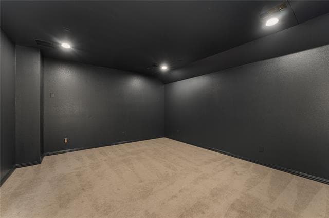 Building Photo - 1565 Amesbury Way