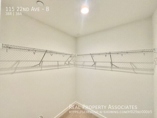 Building Photo - 115 22nd Ave