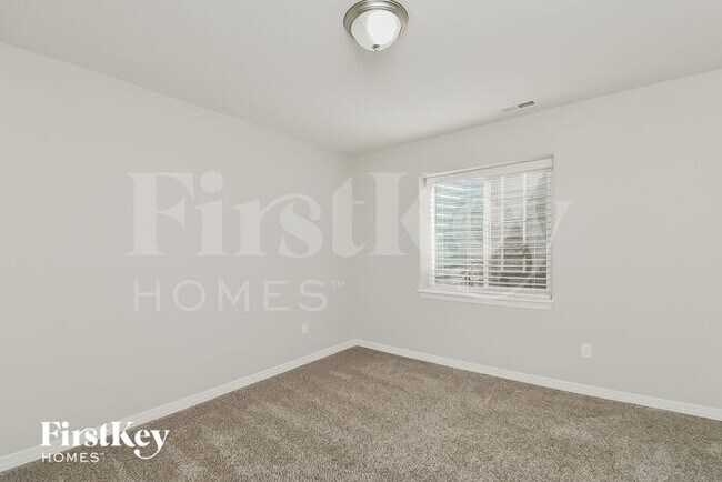 Building Photo - 6195 Wild Turkey Dr