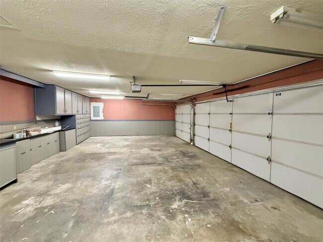 Building Photo - 5231 Alamosa Ln