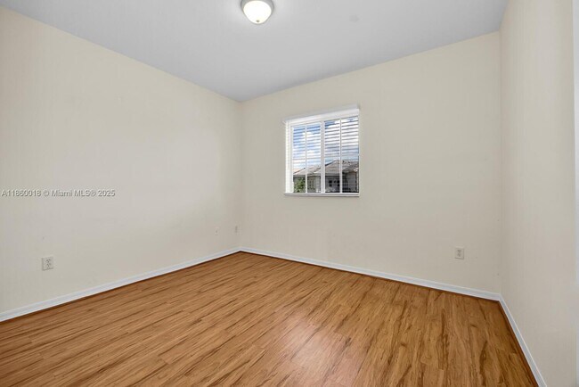 Building Photo - 8441 SW 124th Ave.