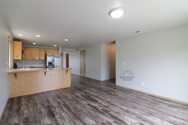 Building Photo - 3 Bedroom, 2 Bath Home in Pasco