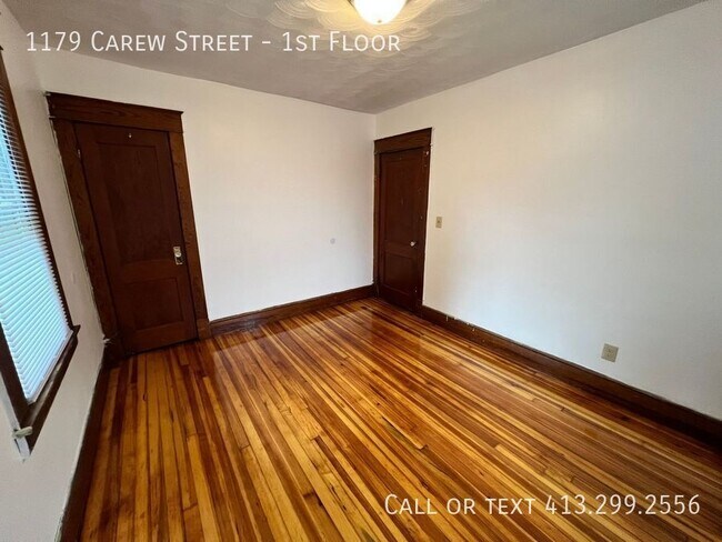 Building Photo - 1179 Carew St